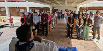 Equipo 10 celebró 16 años generando confianza