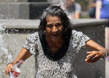 La tercera onda de calor en México dejará a 16 de 32 estados del país sobre los 45 grados