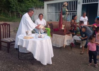 En el día de San Isidro en Betijoque: Olla de alimentos del protector de los campesinos y misa