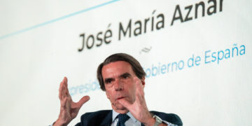 Expresidentes condenan el «irrespeto» de Maduro al asilo para opositores en Venezuela