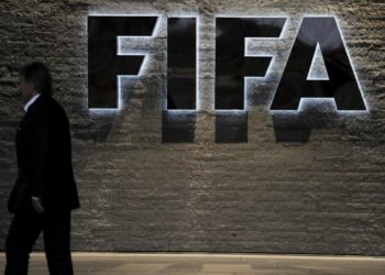 La FIFA pide sanciones concretas ante el racismo, que incluyen la derrota automática de partidos