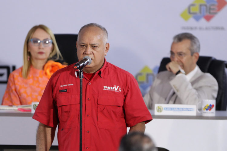 Foto de archivo del primer vicepresidente del Partido Socialista Unido de Venezuela (PSUV), Diosdado Cabello. EFE/ Rayner Peña R.