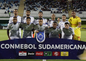 Cruzeiro y La Calera afrontan una ‘final’ para mantenerse vivos en la Copa Sudamericana