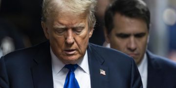 Trump declarado culpable de falsificar documentos para silenciar aventura con actriz porno