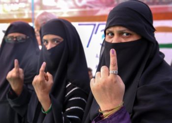 Las elecciones de la India, una consulta a 42 grados de temperatura