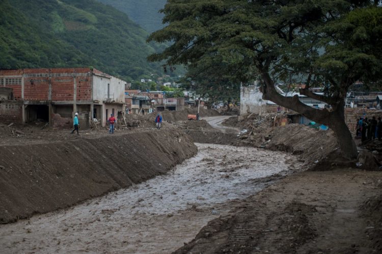 Fotografía de archivo de los efectos de las lluvias en Venezuela. EFE/ Miguel Gutiérrez