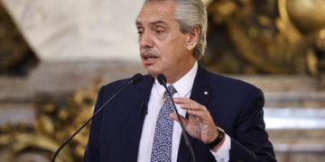 Alberto Fernández acusa a Milei de lastimar la relación con España y otros países