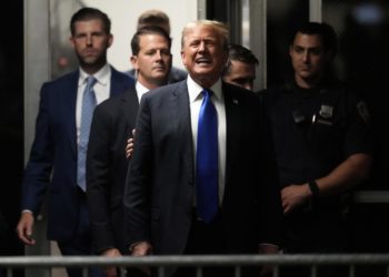 Trump: «Una vergüenza de juicio, el veredicto real lo dará el 5 de noviembre el pueblo»