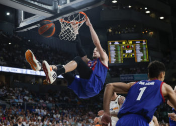 104-98: El Real Madrid encarrila las semifinales ante un Barça más exigente