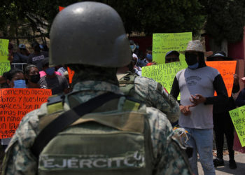Desplazados por el crimen en sur de México amenazan con hacer un boicot en las elecciones