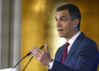 Sánchez avisa que la respuesta a Milei será acorde a la dignidad de la democracia española