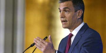 Sánchez avisa que la respuesta a Milei será acorde a la dignidad de la democracia española