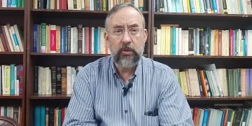 Casal: Debemos crear un debate político que nos prepare para un esfuerzo de reconstrucción nacional