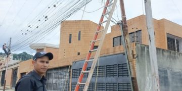 Concejal Luis Daniel Reyes: Luminarias instaladas en la Av. Bolívar superan los 4 millones de bolívares