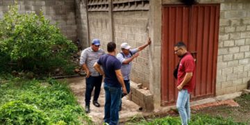 Mérida | Fonhvim inspeccionó desbordamiento de acequia en Ejido
