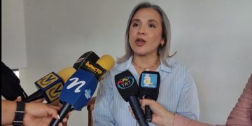 Táchira | Karim Vera dice que el gobierno prefiere invertir en vallas que mal ponen a dirigentes que invertir en el país 