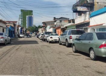 Táchira | Colas de hasta 10 cuadras se registran en San Cristóbal para abastecer combustible 