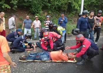 Dos heridos es el saldo de un accidente entre camioneta y motocicleta