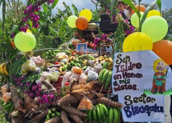 Boconeses celebran el Día de San Isidro Labrador
