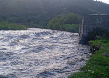 Bomberos Boconó se mantienen en alerta por precipitaciones