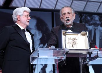 George Lucas recibe la Palma de Oro de Honor de Cannes de manos de su amigo Coppola