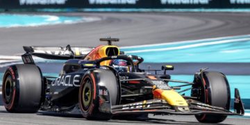 Verstappen sigue sin rival y firma su sexta ‘pole position’ de la temporada