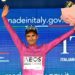 El ecuatoriano Narváez, heroico, gana la primera etapa y es el primer líder del Giro