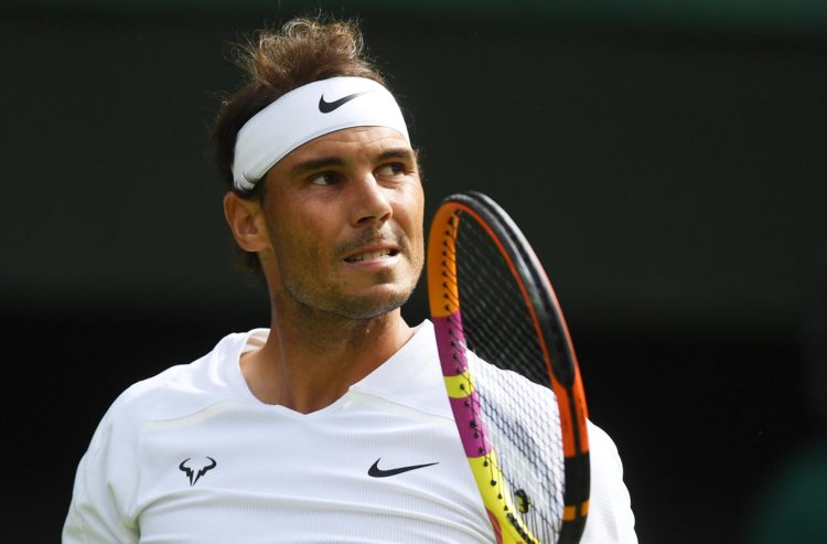 El español Rafael Nadal ha entrado en la lista de Wimbledon, que comienza el próximo 1 de julio. EFE/EPA/NEIL HALL Archivo