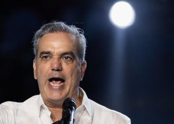 Luis Abinader, el presidente que camina cómodo hacia la reelección en República Dominicana