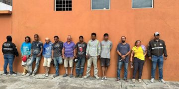 Más de 100 detenidos y una tonelada de droga decomisada en operativo policial en Ecuador