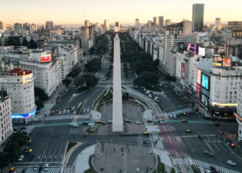Calma en las primeras horas de huelga general en Argentina