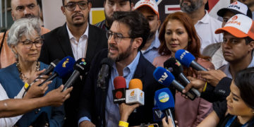 Candidato Daniel Ceballos propone un «acuerdo de unidad nacional» de cara a elecciones