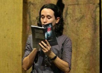 Joven escritor valerano pide apoyo en concurso