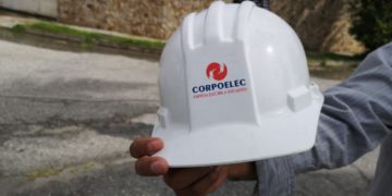 Mayo entre cortes eléctricos en la entidad merideña