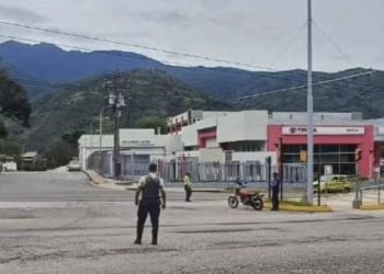 Alcalde de Mérida ordena la reparación del 100% de los semáforos del municipio
