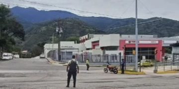 Alcalde de Mérida ordena la reparación del 100% de los semáforos del municipio