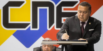 Ocho candidatos a elecciones venezolanas firman un acuerdo de reconocimiento de resultados