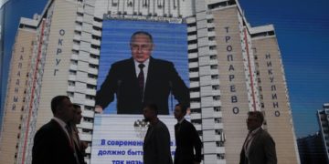 Putin defiende a Trump de acusaciones judiciales que considera persecución política