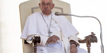 El papa denuncia que el hombre ha «esclavizado» a la naturaleza