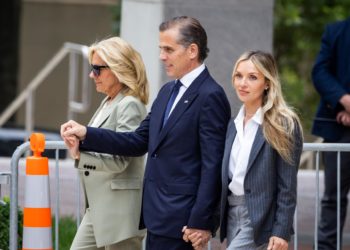 Joe Biden dice que aceptará la sentencia contra su hijo Hunter y que está orgulloso de él