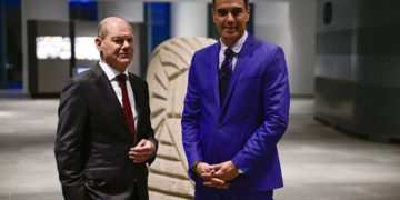 Sánchez se reúne con Scholz y los negociadores del PPE para el reparto de cargos en la UE