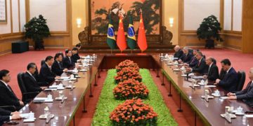 Xi asegura que China y Brasil «defienden juntos los intereses de los países en desarrollo»