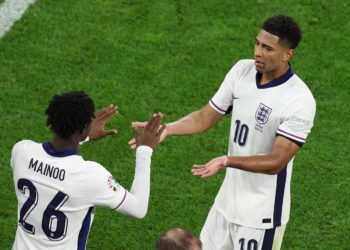 Mainoo: «Bellingham puede ganar el Balón de Oro»