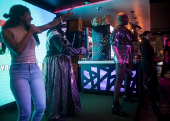 Venezolanos conmemoran el Día del Orgullo con reclamos por discriminación a personas LGBTIQ+
