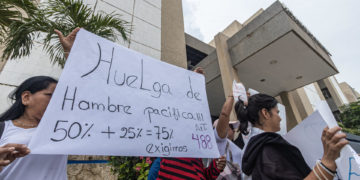 Familiares de presos piden al Gobierno venezolano resolver «rápido» la huelga carcelaria