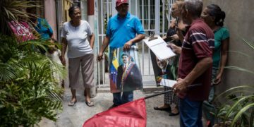 El chavismo contacta a sus simpatizantes en un simulacro para las presidenciales de julio