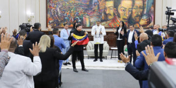 La religión se cuela en la campaña electoral en Venezuela