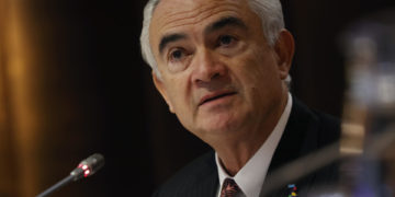 Latinoamérica afronta una crisis de desarrollo que complica reducir la pobreza, dice Cepal