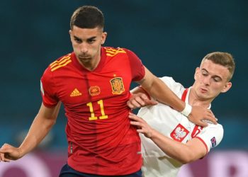 Kozlowski, el más joven en jugar, 3 días por delante de Bellingham