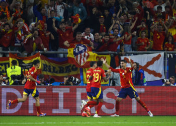 1-0. España se exhibe rumbo a octavos